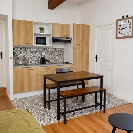 Charme&poutres, Hyper Centre, Gare&tram, Bastille, Self Check-in Apartamento *